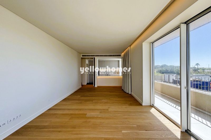 Apartamento T2 de Luxo com Vista mar em Quarteira